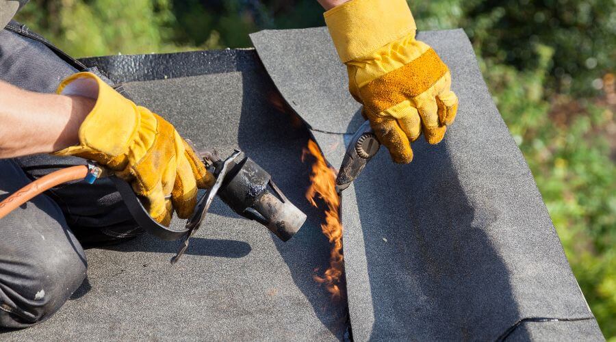 Expert flood damage restoration services in Rose Hill, VA